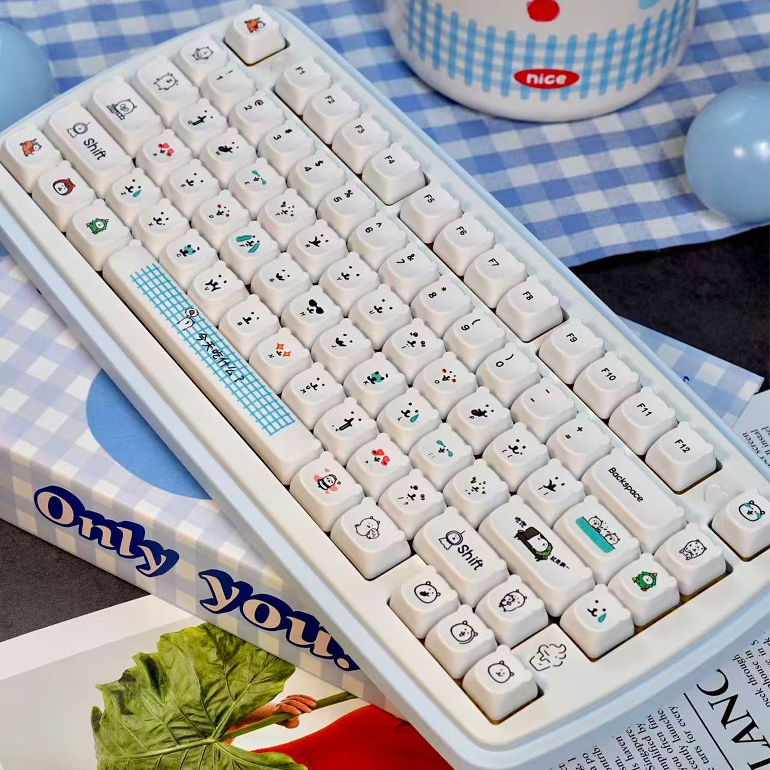 Kawaii Cartoon Joke Beer PBT K - Gaming Keyboard Ergo recensie en prijs